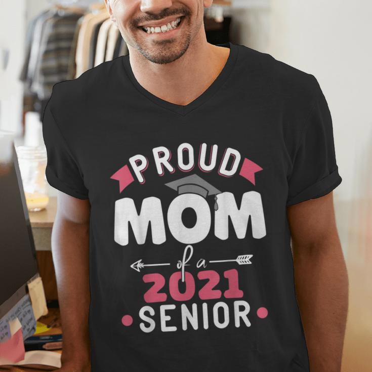 Proud Mom Of a 2021 Senior Year School Graduation Party Men's V-Neck T-Shirt