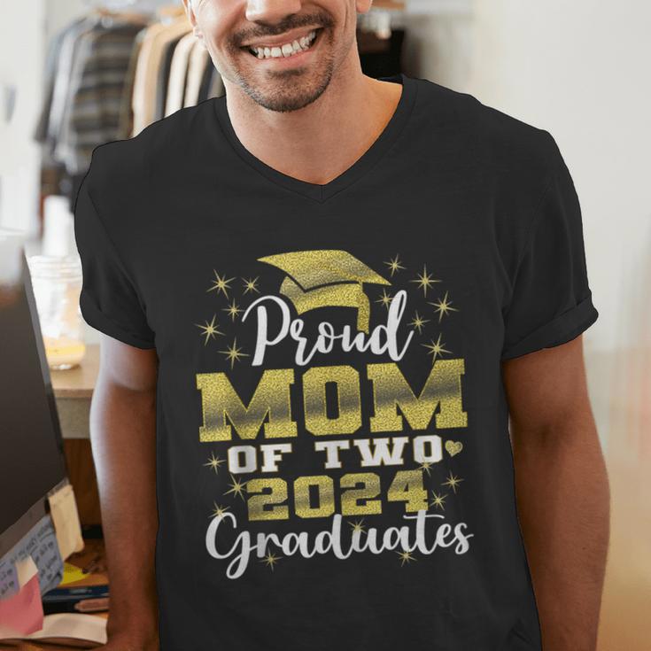 Proud Mom Of Two 2024 Graduate Class 2024 Graduation Family Men's V-Neck T-Shirt