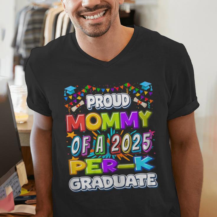 Proud MOMMY Of a 2025 PRE-K Graduate -Graduation Men's V-Neck T-Shirt
