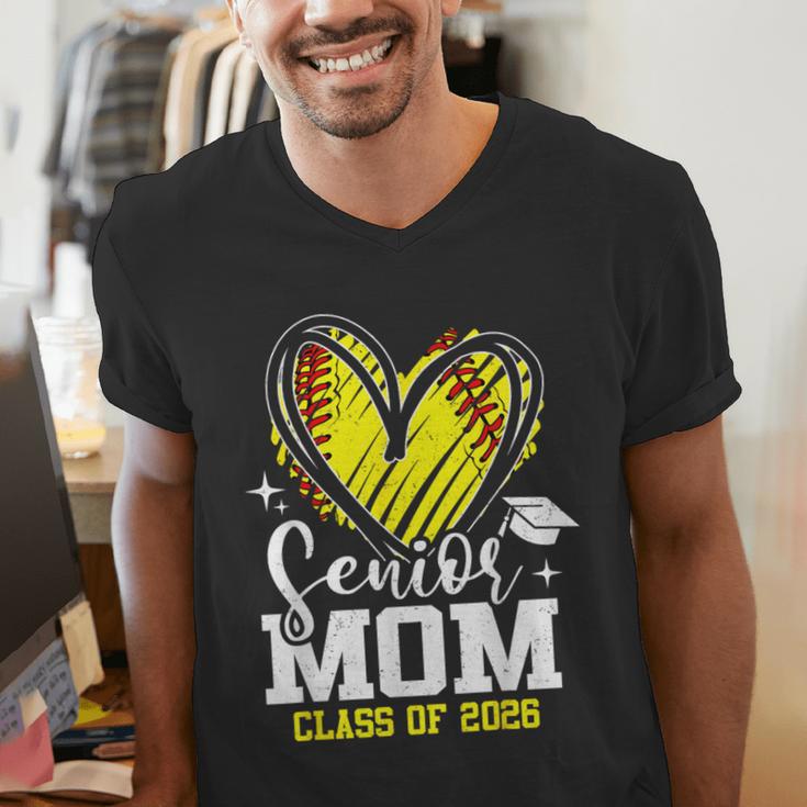 Proud Senior Mom Class Of 2026 Softball Graduation Heart Men's V-Neck T-Shirt