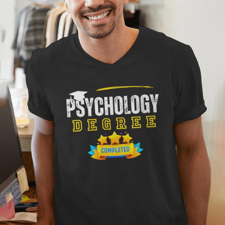 Psychology Degree Graduation Senior Celebration Grad Party Men's V-Neck T-Shirt