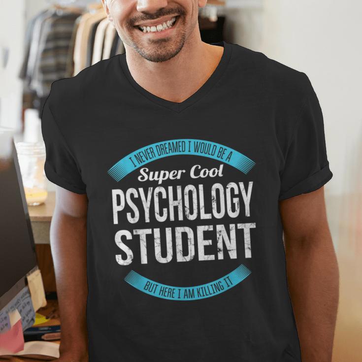 Psychology Student Tshirt Graduation Men's V-Neck T-Shirt