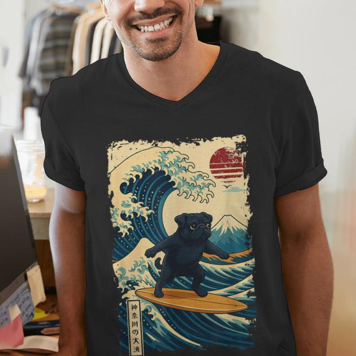 Pug Japanese Kanagawa Wave Surfing Japan Mom Dad Kids Men's V-Neck T-Shirt