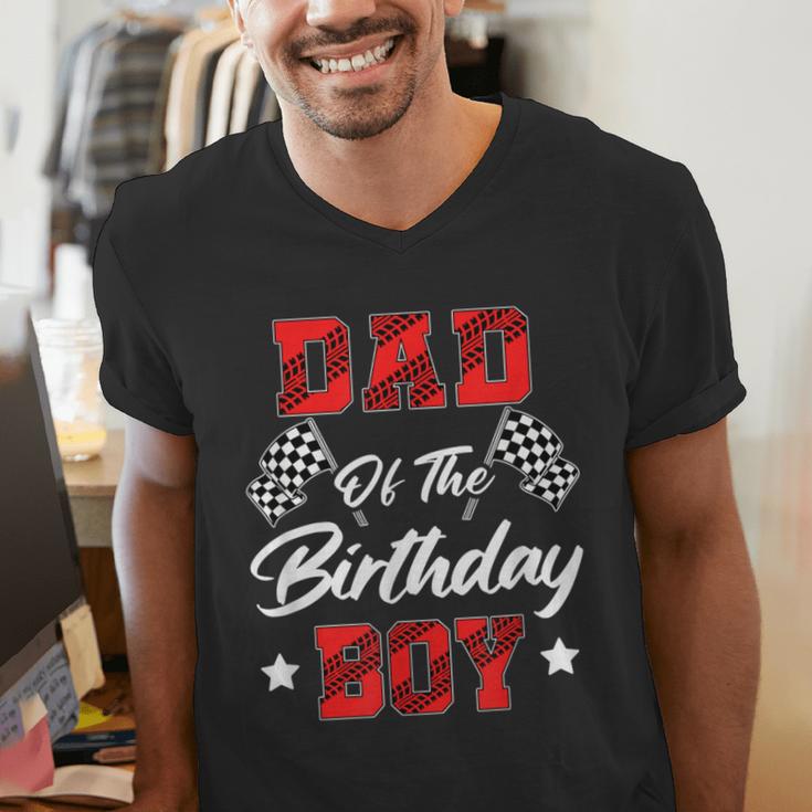 Race Car Dad Of The Birthday Boy Racing Family Pit Crew Men's V-Neck T-Shirt