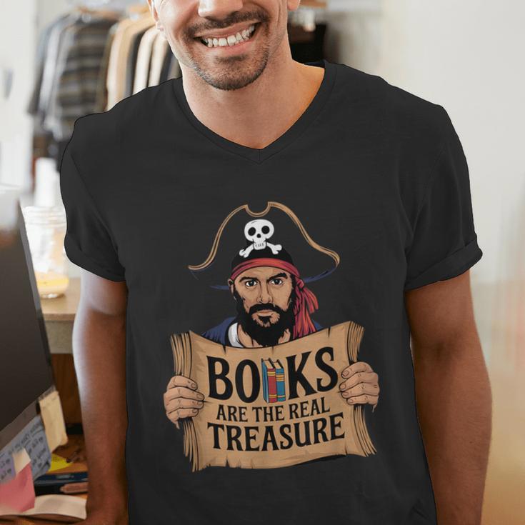 Read Book Reader Library Reading Librarian Pirate Bookworm Men's V-Neck T-Shirt