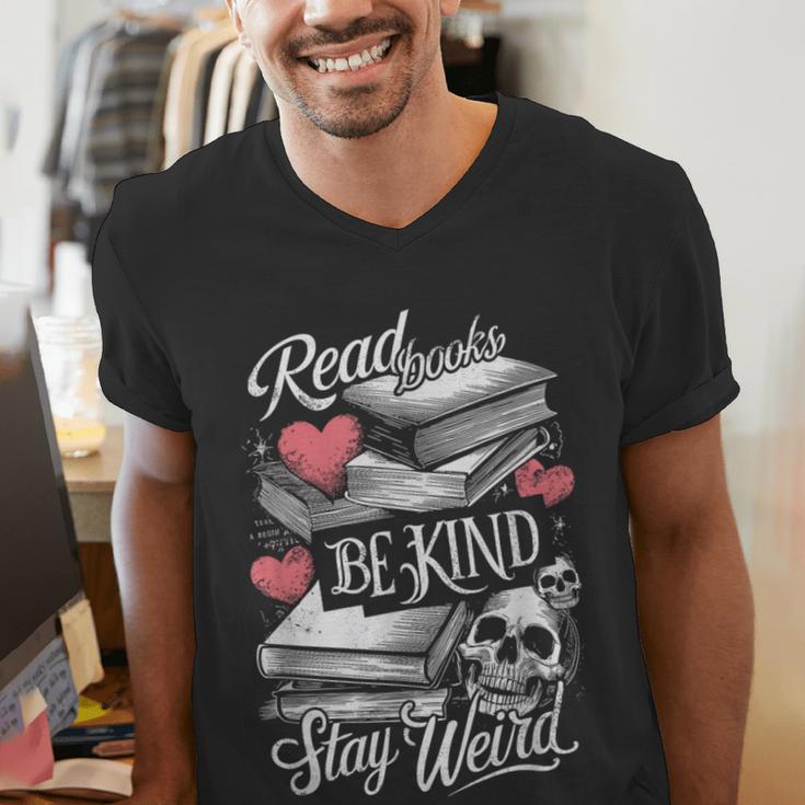 Read Books Be Kind Stay Weird Skeleton Heart Reading Alt Men's V-Neck T-Shirt