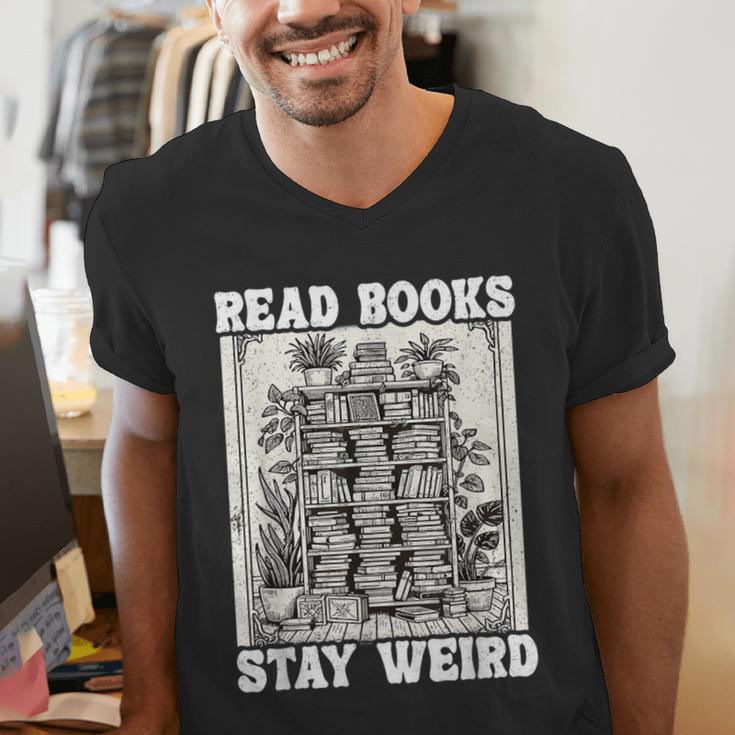 Read Books Stay Weird Introvert Book Lover Book Men's V-Neck T-Shirt