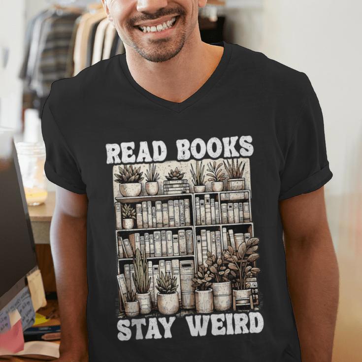 Read Books Stay Weird Introvert Book Lover Book Men's V-Neck T-Shirt