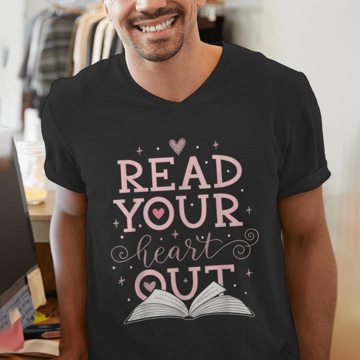 Read Your Heart Out Book Adventures In Pages Men's V-Neck T-Shirt