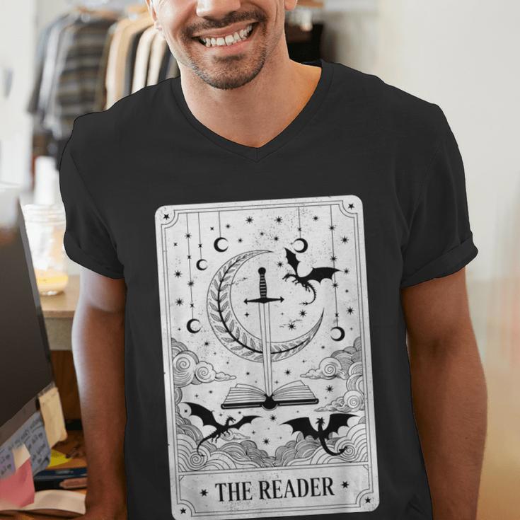 The Reader Tarot Card Bookworm Books Lover Dragon Librarians Men's V-Neck T-Shirt
