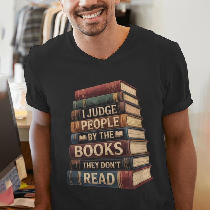 Reading Book Men's V-Neck T-Shirt