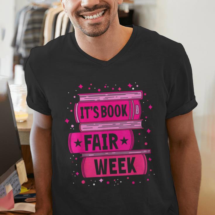 Reading Books Its Book Fair Week Men's V-Neck T-Shirt Reading Books Its Book Fair Week Men's V-Neck T-Shirt