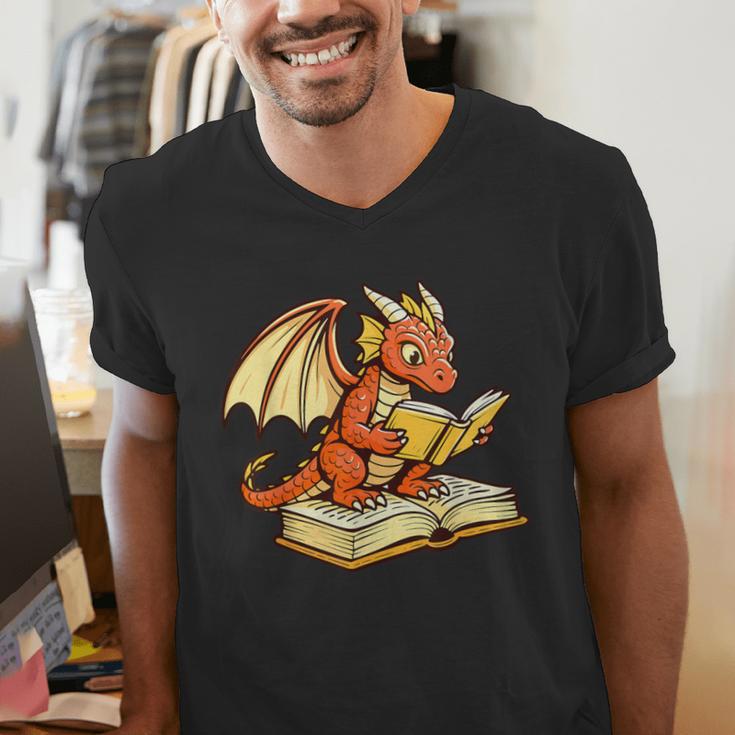 Reading Dragon Book Lover Bookworm Reader Men's V-Neck T-Shirt Reading Dragon Book Lover Bookworm Reader Men's V-Neck T-Shirt