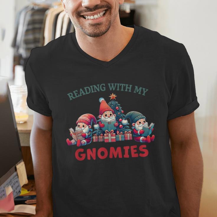 Reading With My Gnomies Reading Book Christmas Men's V-Neck T-Shirt