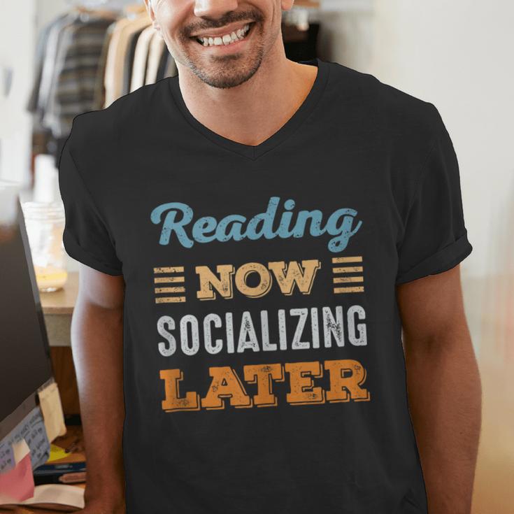Reading Now Minimal Socializing Introvert Vintage Men's V-Neck T-Shirt Reading Now Minimal Socializing Introvert Vintage Men's V-Neck T-Shirt