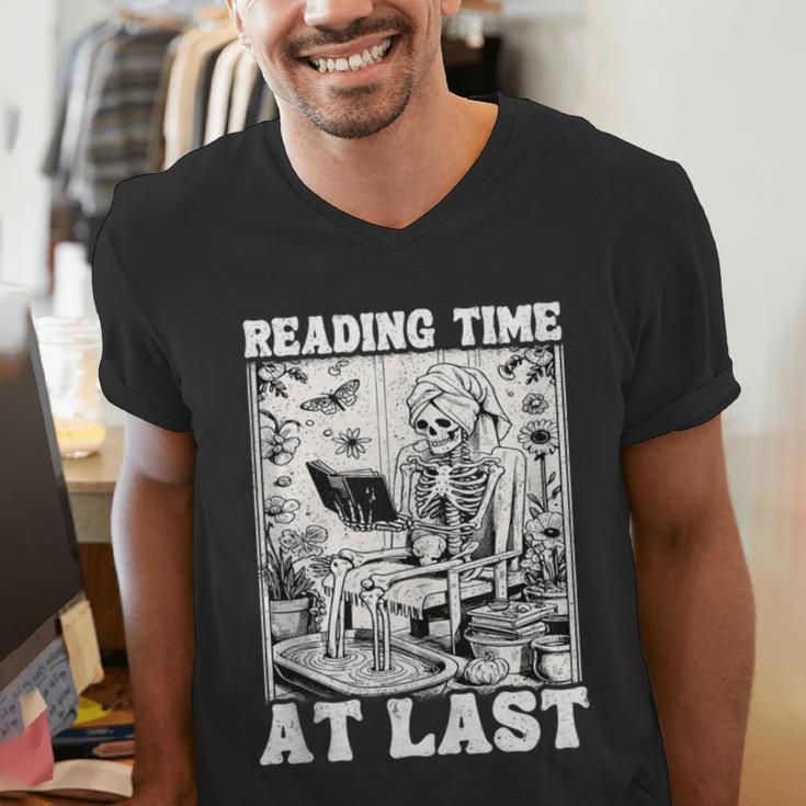 Reading Time At Last Book Lover Introvert Skeleton Reading Men's V-Neck T-Shirt Reading Time At Last Book Lover Introvert Skeleton Reading Men's V-Neck T-Shirt