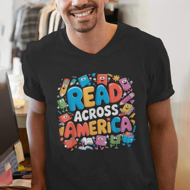 Reads Across Tee America Books Reader Reading Teacher Men's V-Neck T-Shirt