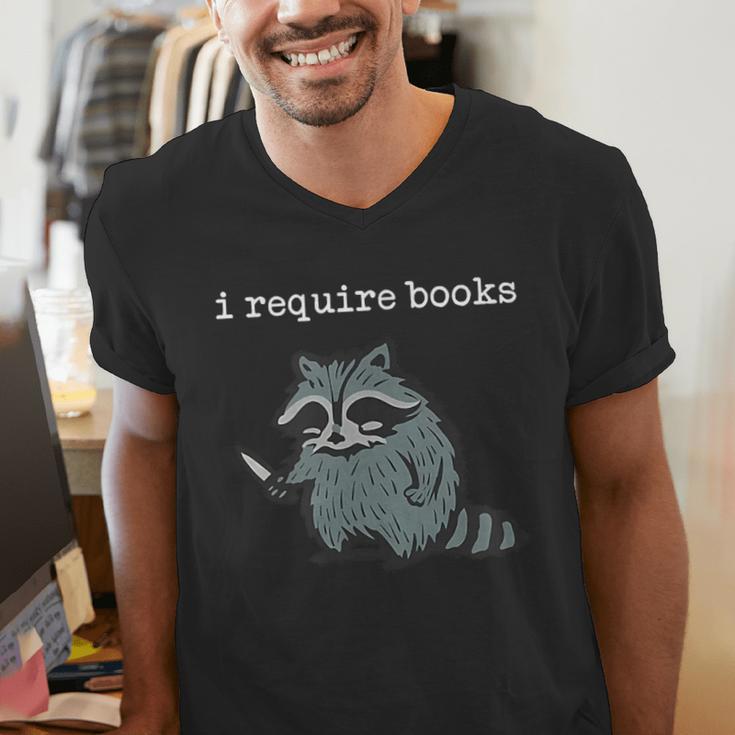 i Require Books Raccoon Men's V-Neck T-Shirt