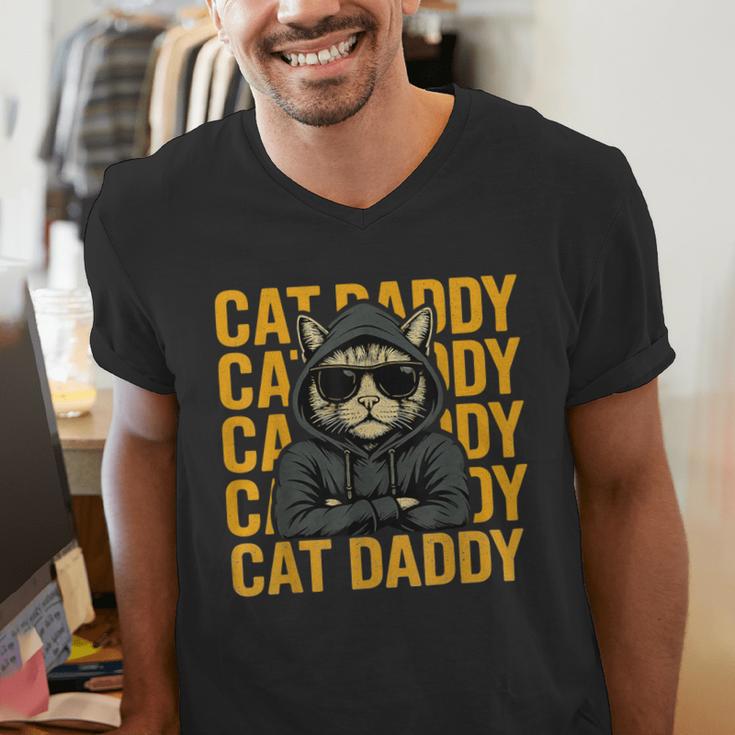 Retro Cat Daddy Style Animal For Men Women Kid Boy Girl Men's V-Neck T-Shirt