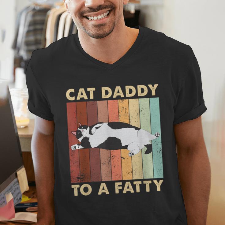 Retro Fat Chonk Dad Tee Cat Daddy To A Fatty Men's V-Neck T-Shirt Retro Fat Chonk Dad Tee Cat Daddy To A Fatty Men's V-Neck T-Shirt
