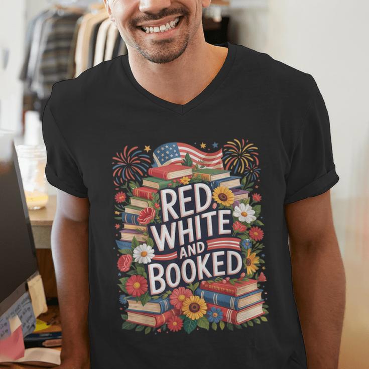 Retro Floral Red & Booked Library Reading 4th Of July Men's V-Neck T-Shirt