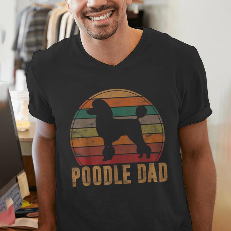 Retro Poodle Dad Dog Owner Pet Poodle Father Men's V-Neck T-Shirt