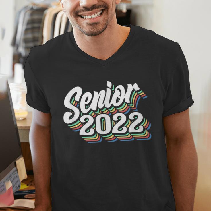 Retro Senior Class Of 2022 Men Women Graduation 90's Grad Men's V-Neck T-Shirt