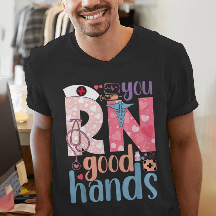 You RN Good Hands Cute Nurse Nursing Student Graduation Men's V-Neck T-Shirt