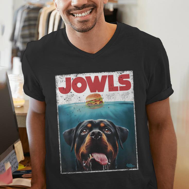 Rottie Rottweiler Jowls Burger Giant Tank Dog Mom Dad Men's V-Neck T-Shirt