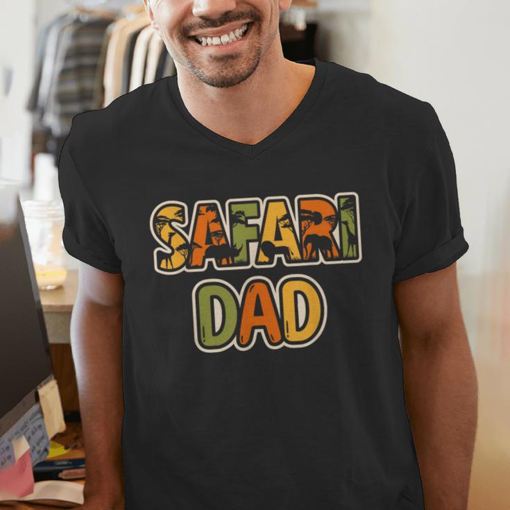 Safari Dad Safari Outfit Safari Costume Cute African Safari Men's V-Neck T-Shirt Safari Dad Safari Outfit Safari Costume Cute African Safari Men's V-Neck T-Shirt