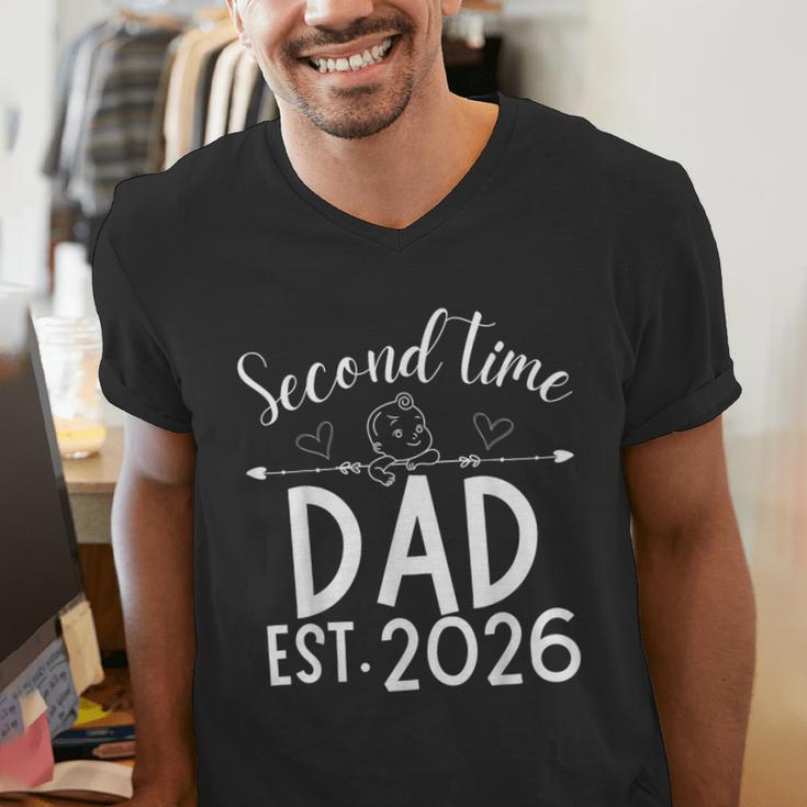 Second Time Dad Est 2026 Pregnancy Announcement Baby Daddy Men's V-Neck T-Shirt