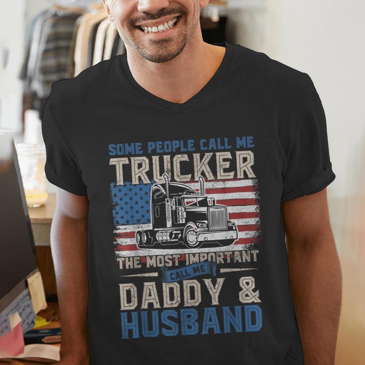 Semi Truck Driver Trucker Daddy Husband US American Flag Men's V-Neck T-Shirt