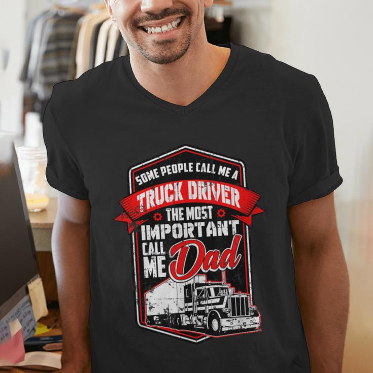Semi Truck Driver For Truckers And Dads Small Men's V-Neck T-Shirt