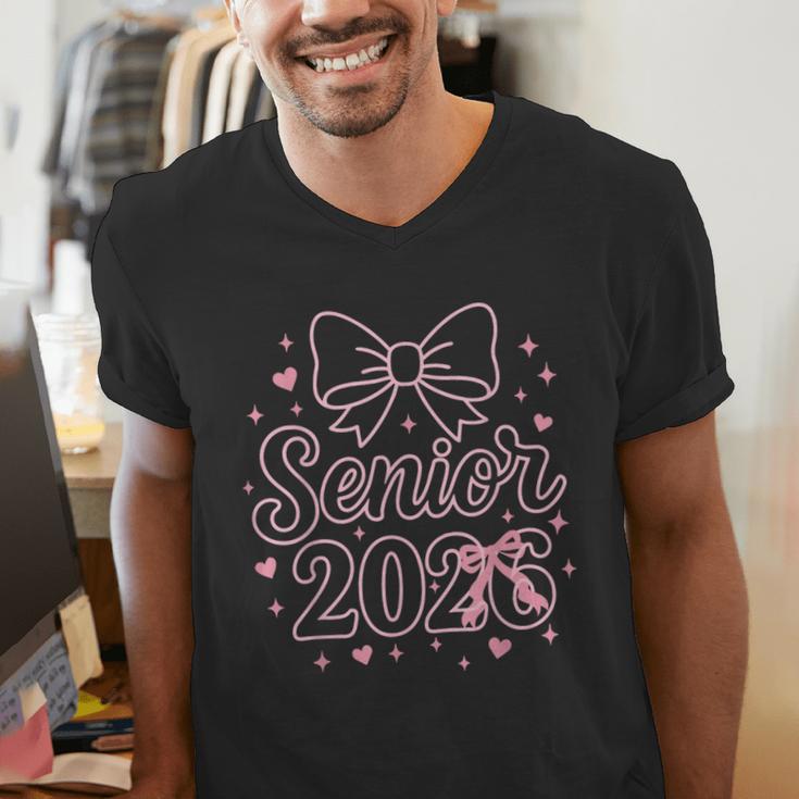 Senior 2026 Class Of 2026 Coquette Pink Bow Graduation Men's V-Neck T-Shirt