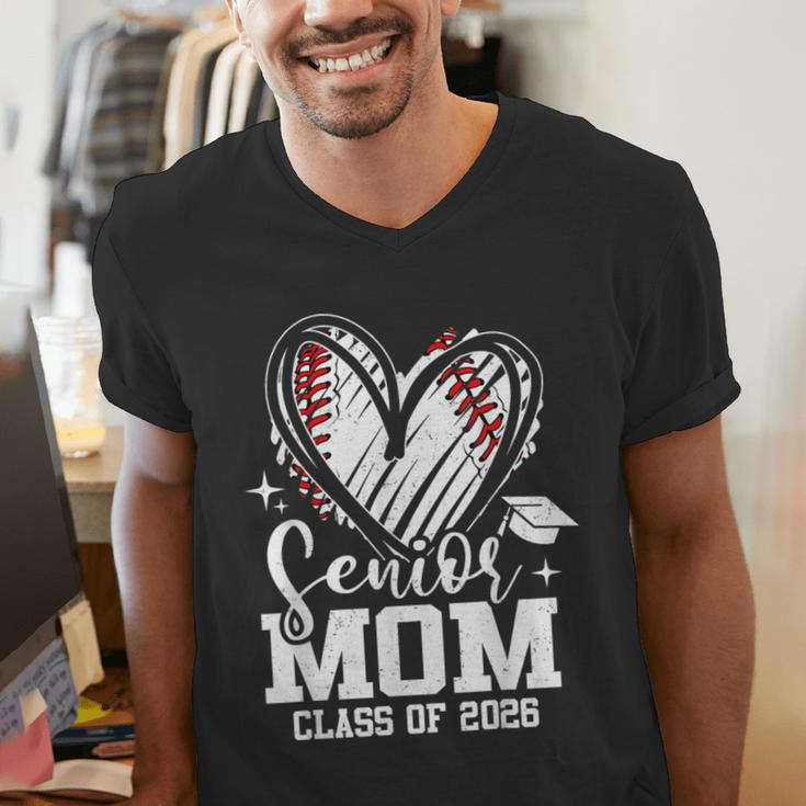Senior Mom Class Of 2026 Baseball Graduation Heart Men's V-Neck T-Shirt