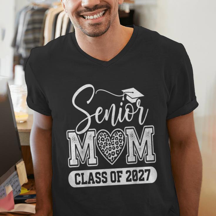 Senior Mom Class Of 2027 Senior Mama 2027 Graduation Men's V-Neck T-Shirt