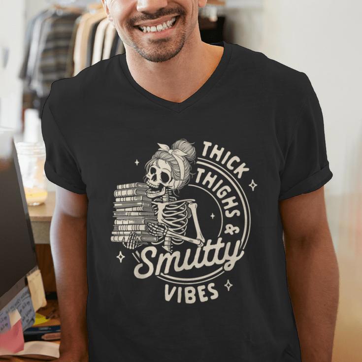 Smut Book Reader Spicy Romance Thick Thighs & Smutty Vibes Men's V-Neck T-Shirt