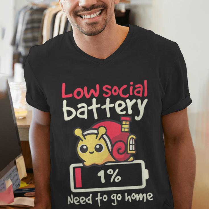 Snail Low Social Battery Need To Go Home Tee For Introvert Men's V-Neck T-Shirt Snail Low Social Battery Need To Go Home Tee For Introvert Men's V-Neck T-Shirt