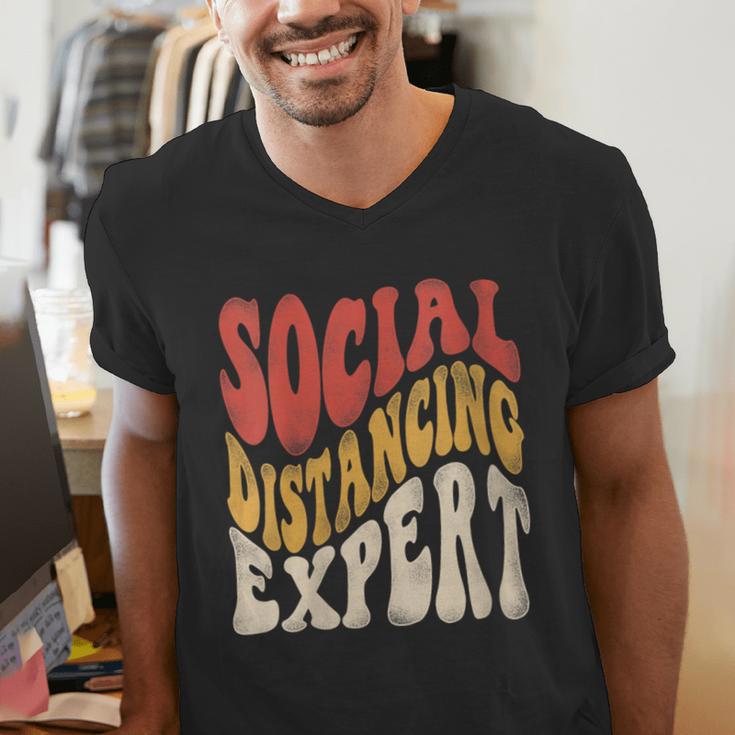 Social Distancing Expert Introvert Men's V-Neck T-Shirt Social Distancing Expert Introvert Men's V-Neck T-Shirt