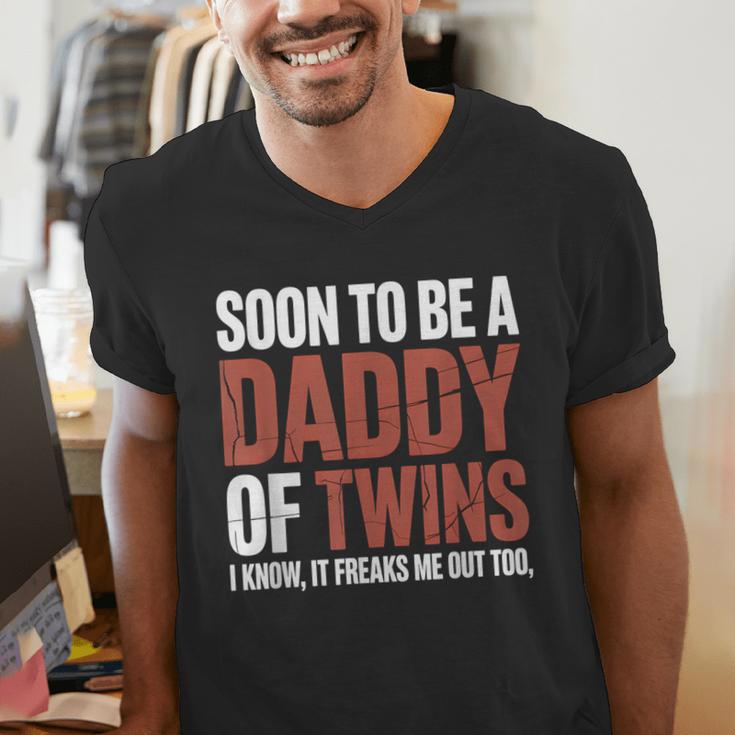 Soon To Be Dad Twins Fatherhood Pregnancy Announcement New D Men's V-Neck T-Shirt Soon To Be Dad Twins Fatherhood Pregnancy Announcement New D Men's V-Neck T-Shirt