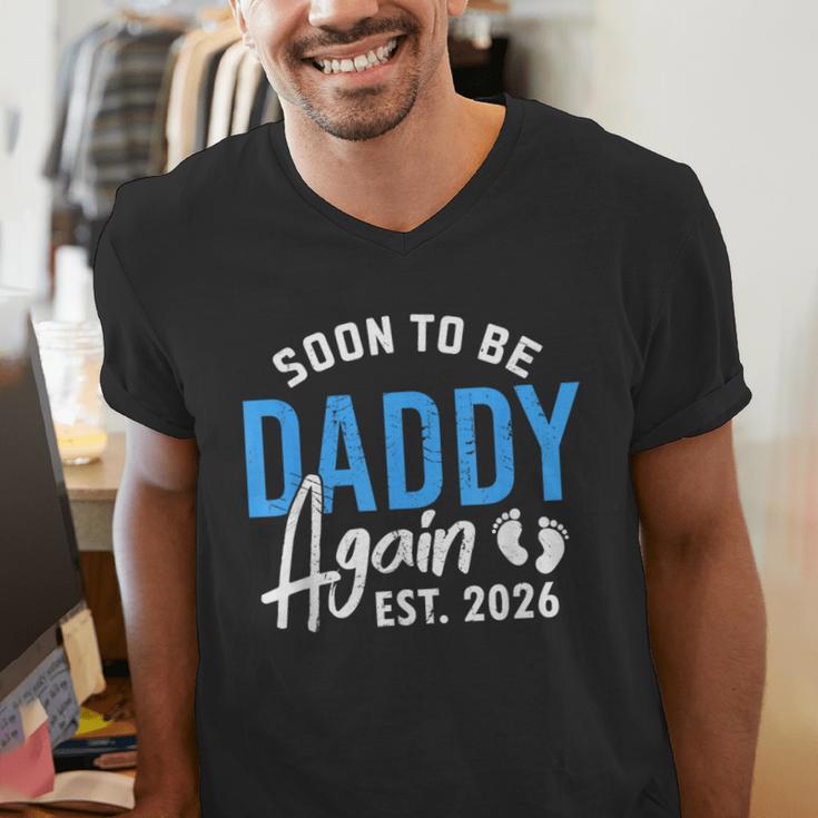 Soon To Be Daddy Again Est 2026 Dad Baby Announcement Men's V-Neck T-Shirt