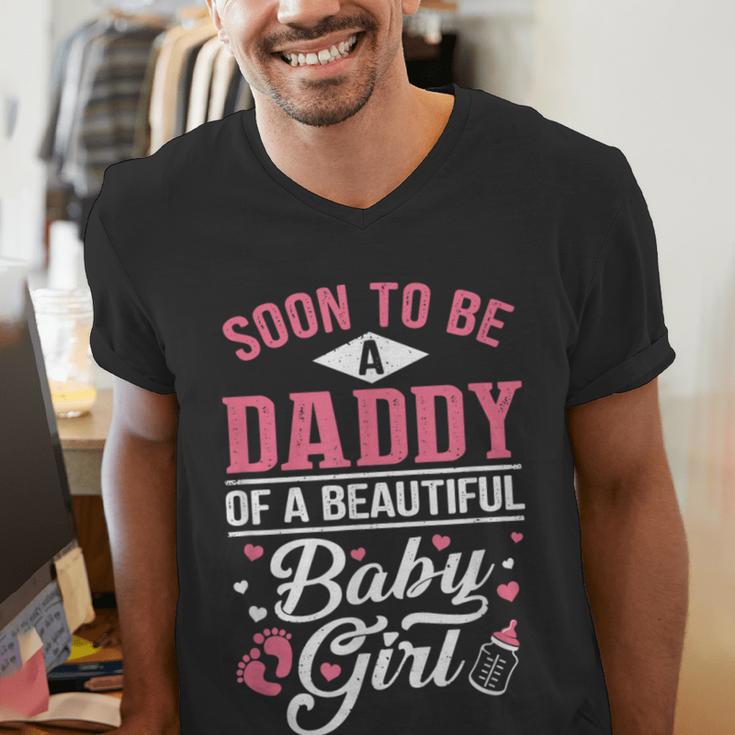 Soon To Be A Daddy Of A Beautiful Baby Girl New Dad T-Shirt Men's V-Neck T-Shirt