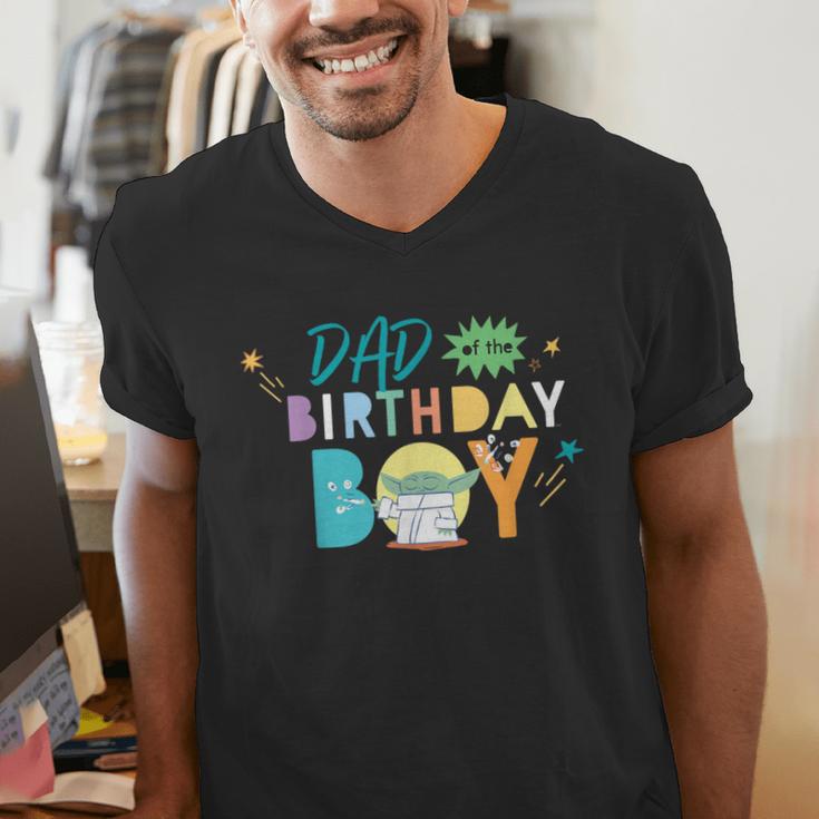Star Wars Grogu Mandalorian Toon Dad Of The Birthday Boy Men's V-Neck T-Shirt