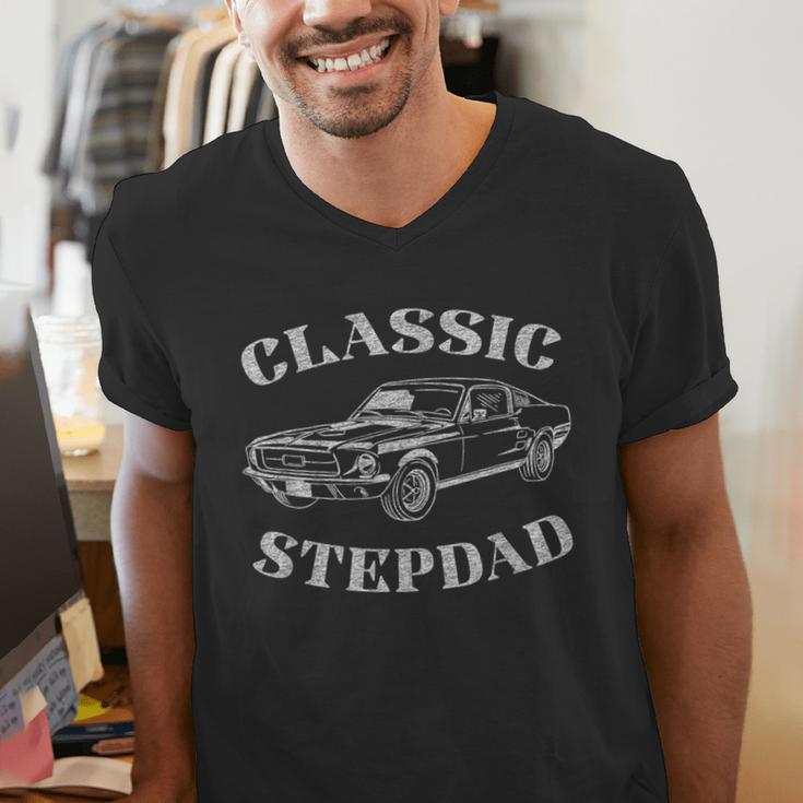 Stepdad Classic Car Graphic Men's V-Neck T-Shirt
