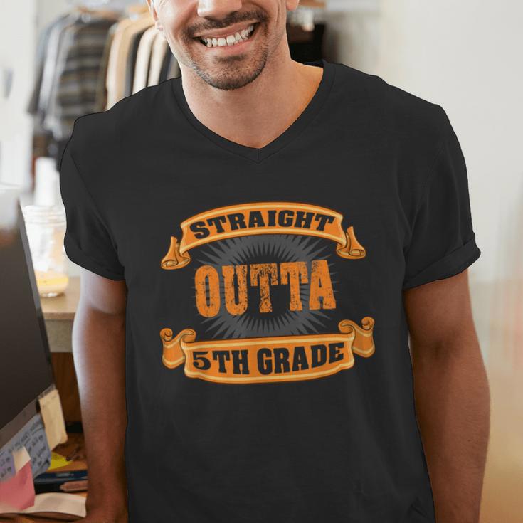 Straight Outta 5th Grade Shirt Fifth Graduation Boys Girls Men's V-Neck T-Shirt