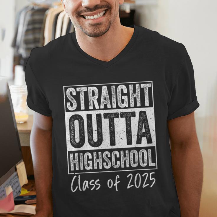 Straight Outta High School Graduation Class Of 2025 Grad Men's V-Neck T-Shirt