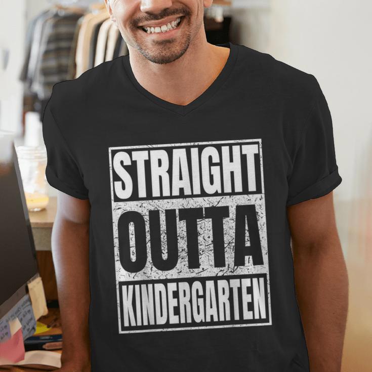 Straight Outta Kindergarten Graduation 2025 Kinder Men's V-Neck T-Shirt