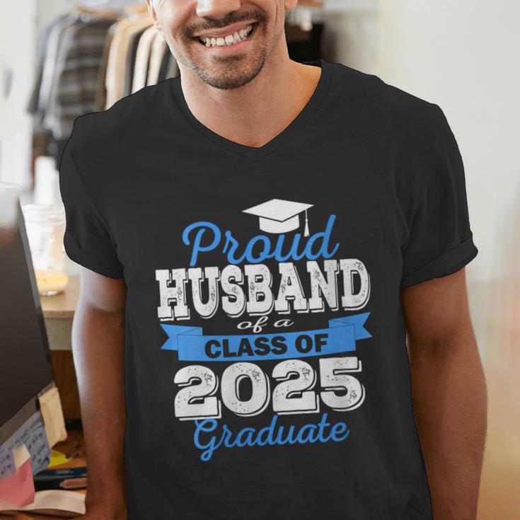 Super Proud Husband Of 2025 Graduate Graduation Family Men's V-Neck T-Shirt