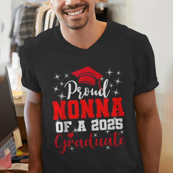 Super Proud Nonna Of 2025 Graduate Senior Graduation Family Men's V-Neck T-Shirt