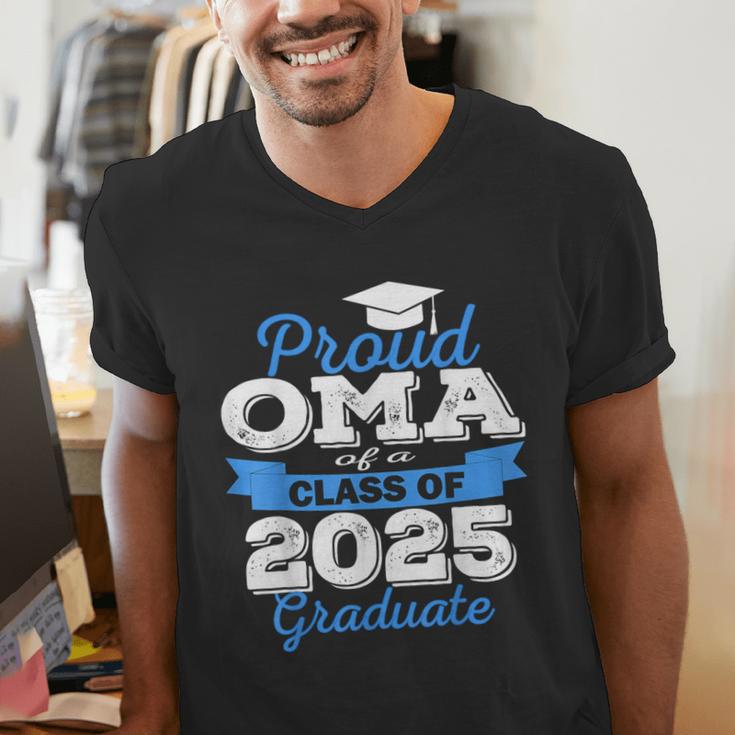 Super Proud OMA Of 2025 Graduate Senior Graduation Family Men's V-Neck T-Shirt